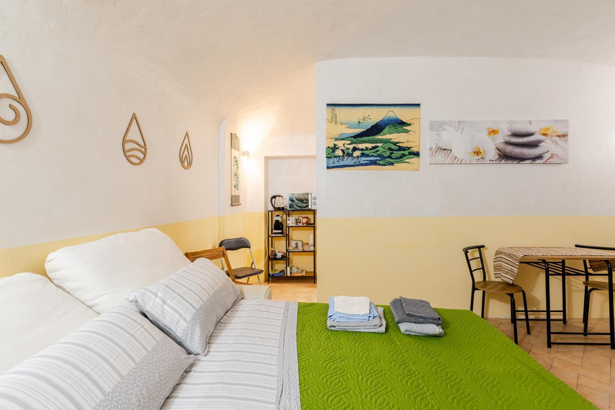 Zen Studio In The Center With Free Parking And 24Hours Automatic Check-In Казале-Монферрато Екстер'єр фото